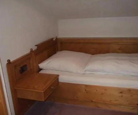 Pensjonat Lindenhof 3*